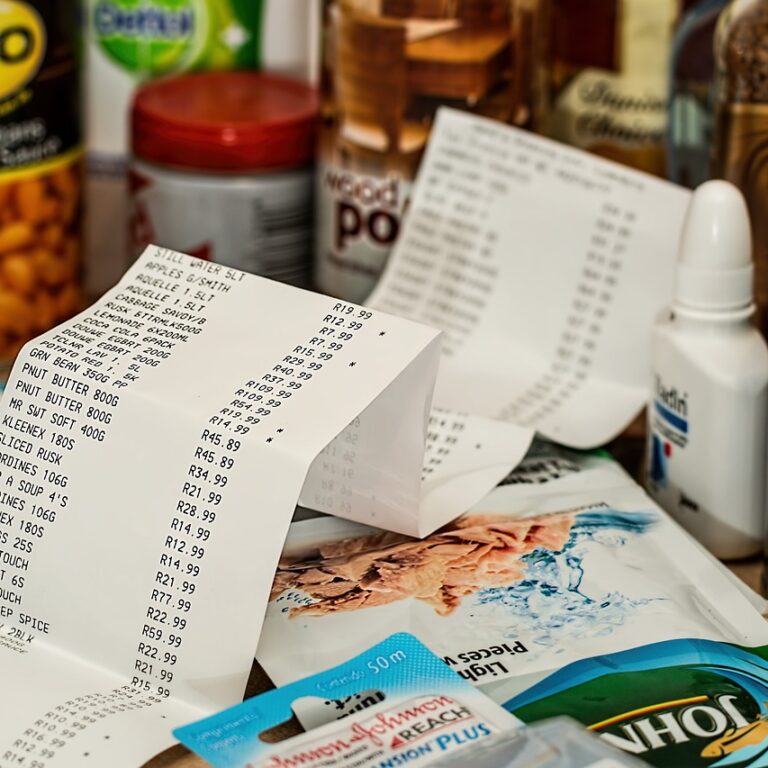 shopping, spending, till slip-879498.jpg